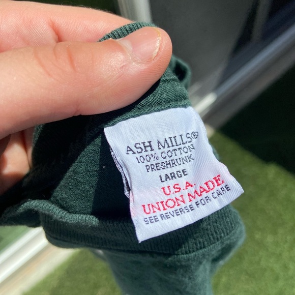 VTG E00’s “Bush is Over” Green Tee - Picture 5 of 5